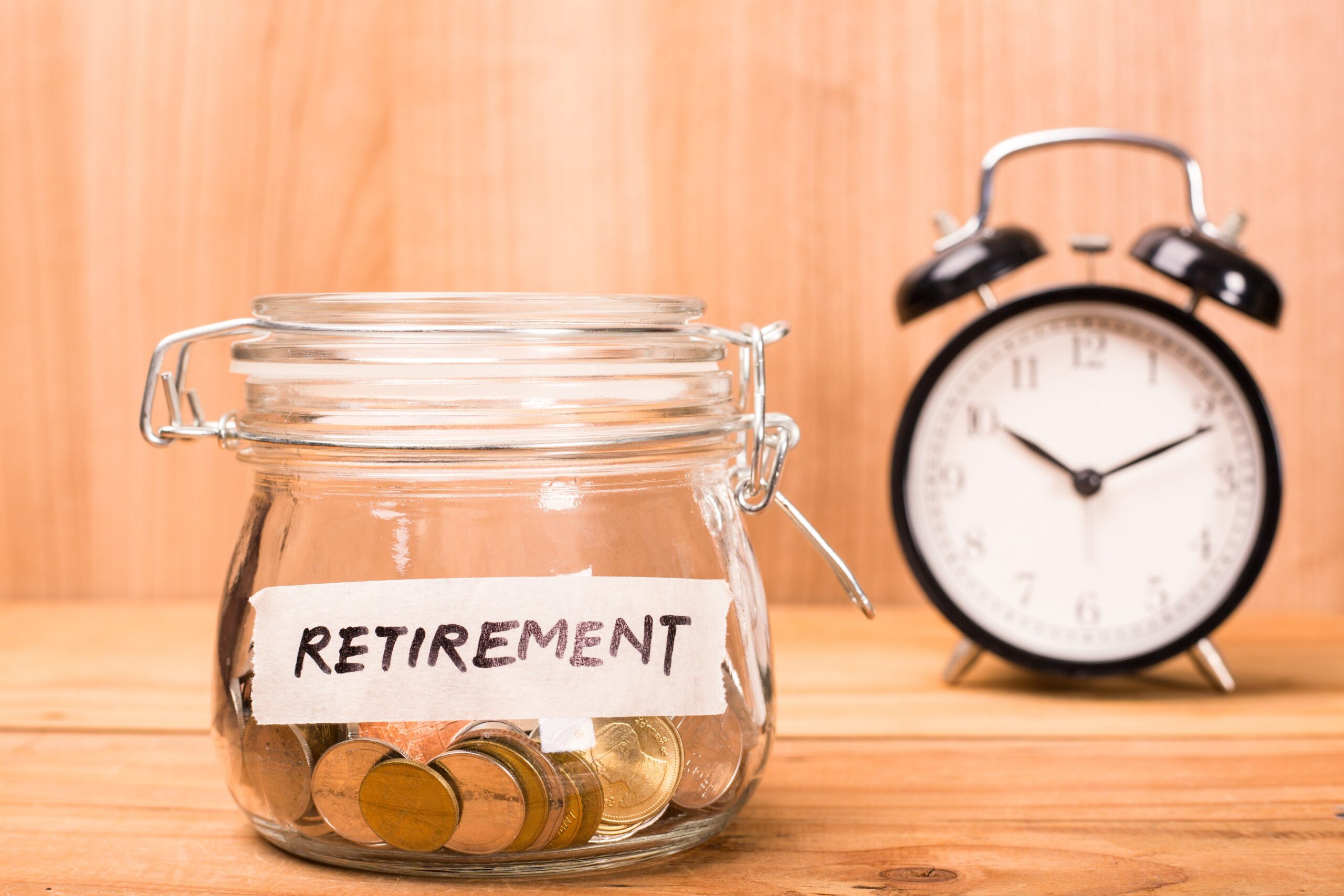 A retirement emergency fund helps protect savings with cash ready for medical bills, repairs, and market downturns